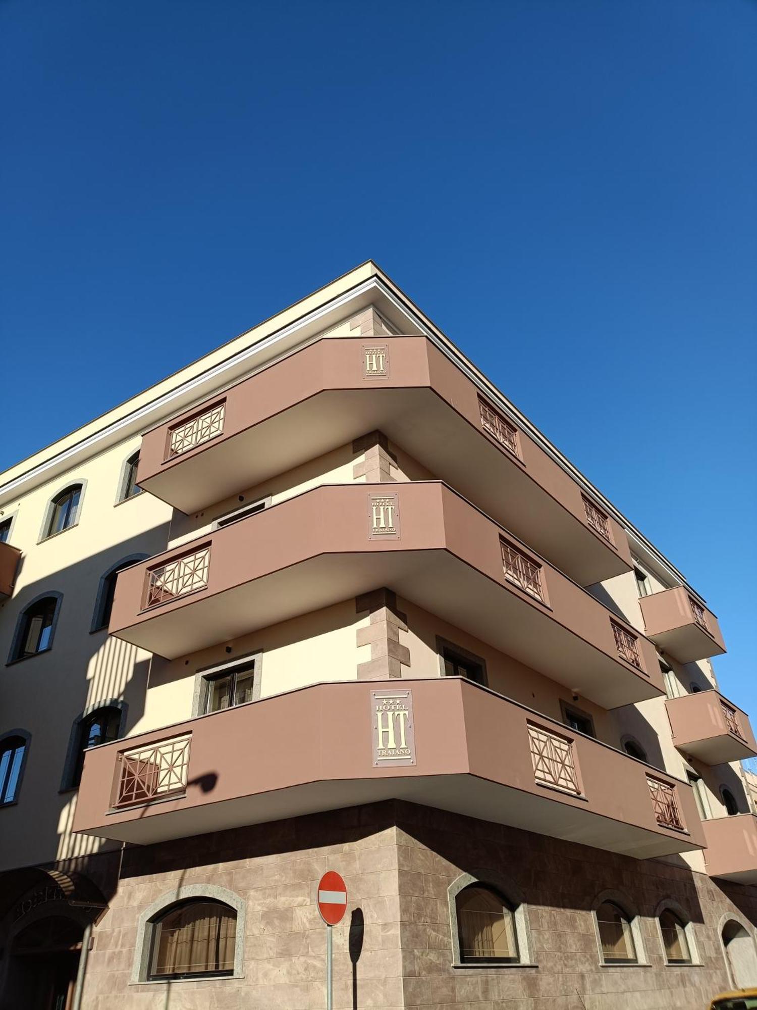 Hotel Traiano شيفيتافيكْيا المظهر الخارجي الصورة