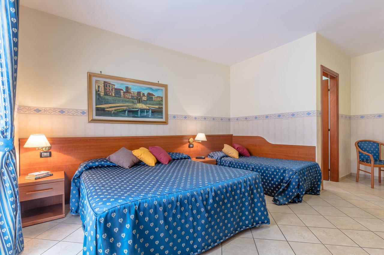 Hotel Traiano شيفيتافيكْيا المظهر الخارجي الصورة